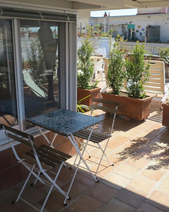 Bonbonniere In Chiaia District Apartman Nápoly Kültér fotó