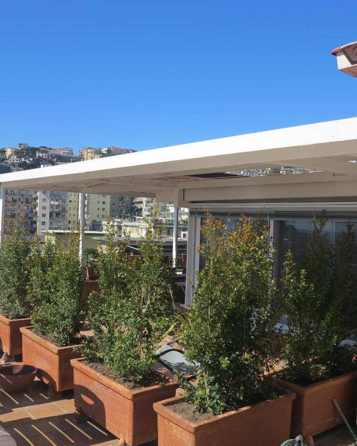 Bonbonniere In Chiaia District Apartman Nápoly Kültér fotó